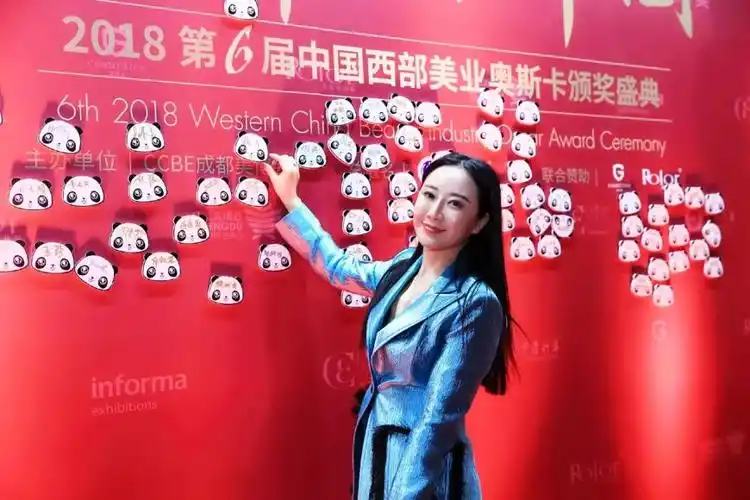 红毯秀,大v签名墙,只为尊贵身份的您开放,打造个人完美形象,如明星般