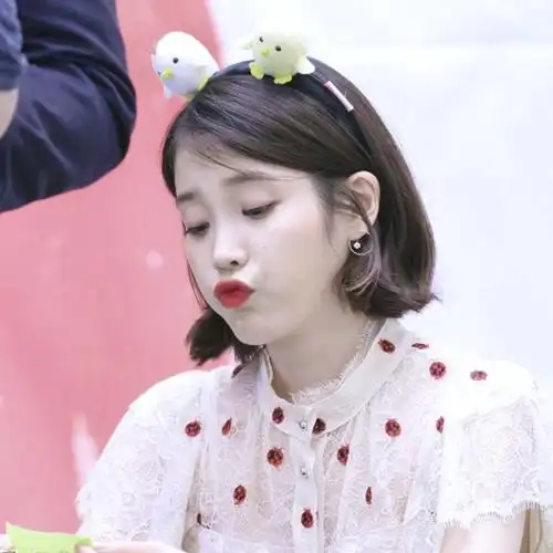 李知恩爱豆头像. 拿图收藏.