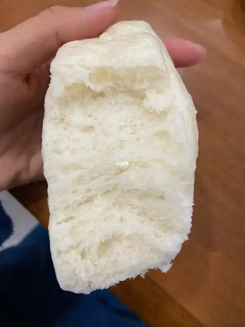 今天的馒头拿在手里就像拿着一块棉花