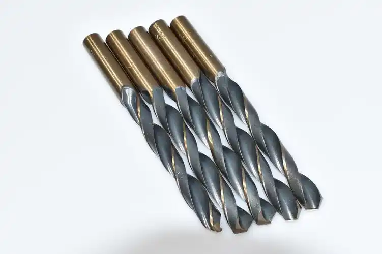 厂家直销麻花钻头高速钢直柄打铁不锈钢专用开孔扩孔工具钻头套装