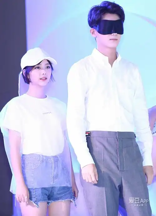 [消息]熊梓淇献唱《浪花》主题曲 发布会笑容明朗被赞潜力无限 ——id