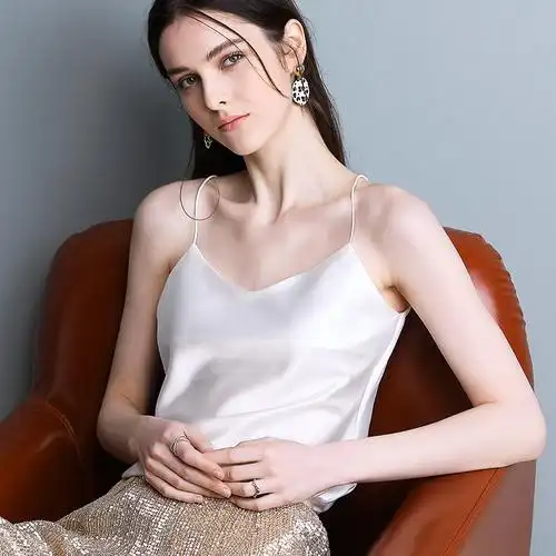 2022夏季新款时尚肩带百搭纯色露背吊带丝滑背心吊带