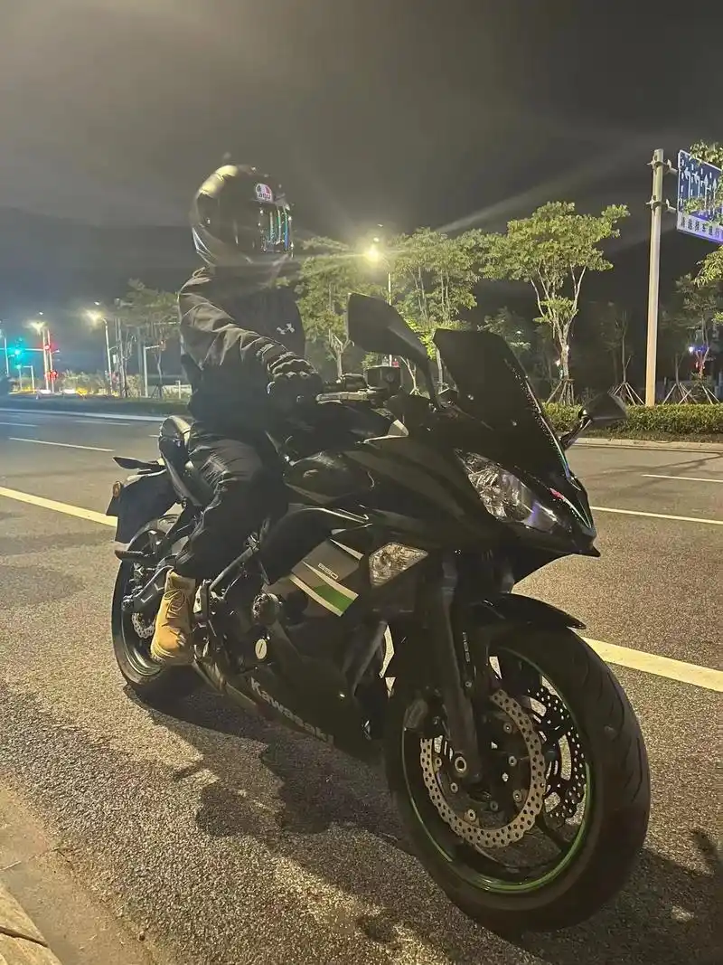 日常vlog #机车 白天完成不了的事情 那就晚上行动吧