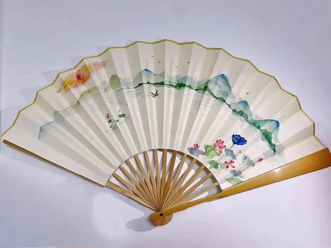 女儿七年级下册语文作业画一把折扇配上古诗.#古风扇子 #手绘 - 抖音