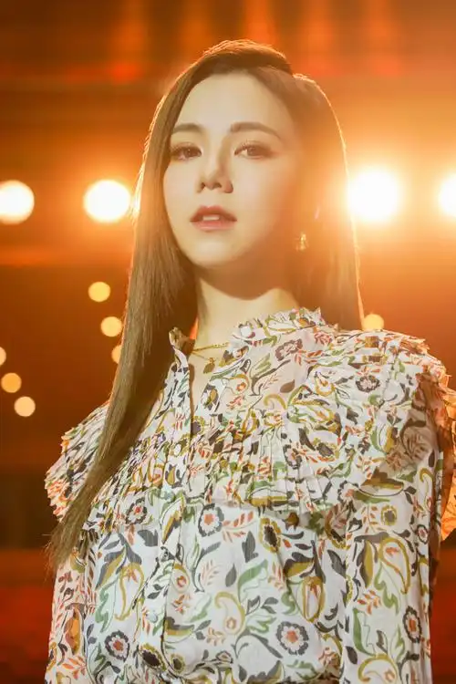 邓紫棋五月天合唱