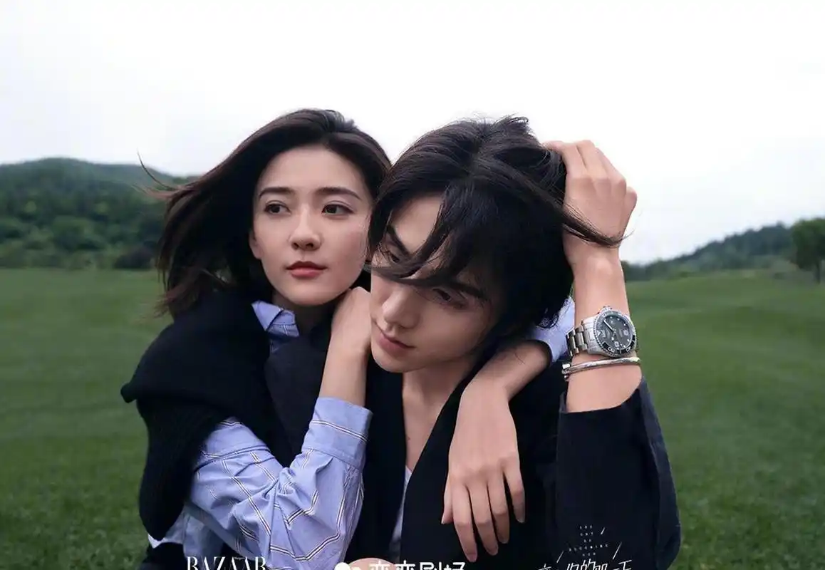 张新成梁洁这组大片拍得也太甜了吧,据说这对cp名叫江太公钓余哈哈哈