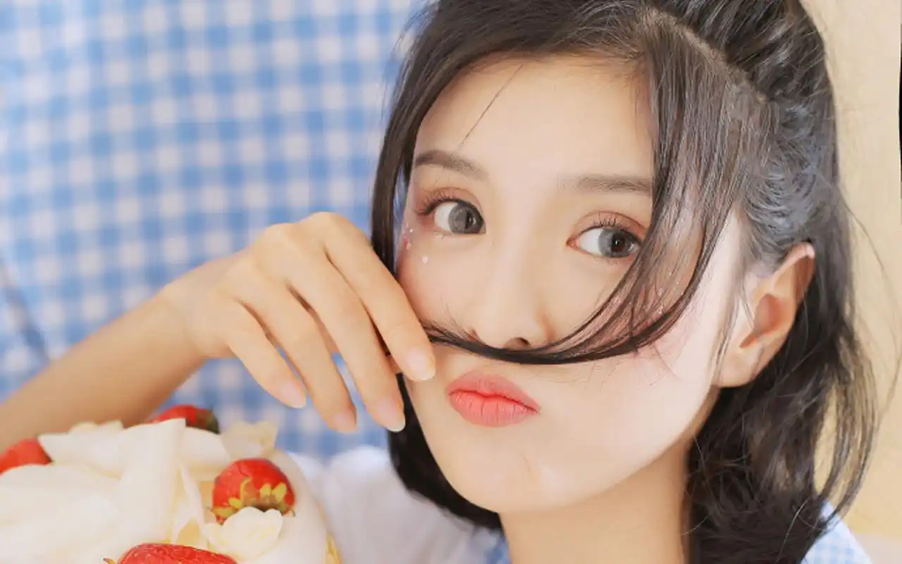 治愈系美少女女仆装私房写真图片桌面壁纸高清大图预览1920×1200_美