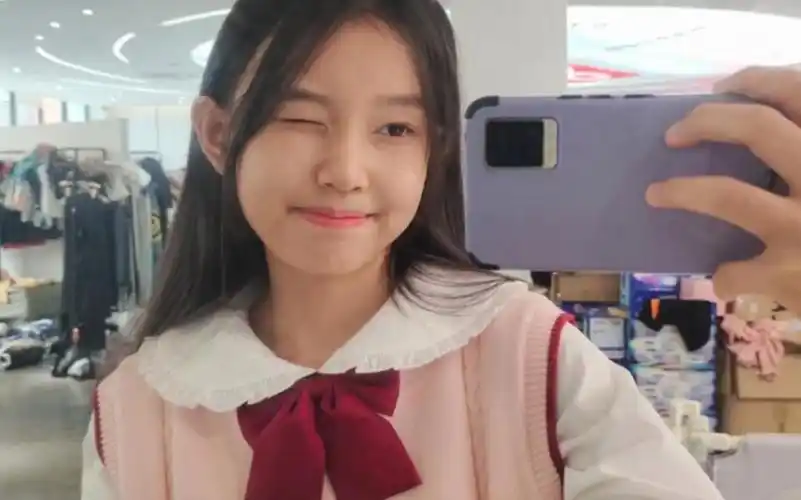 宋小睿高清图片