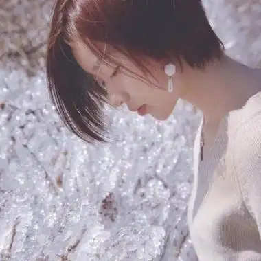 霸气侧脸女短发头像个性网 霸气头像图片大全 -【爱个性】