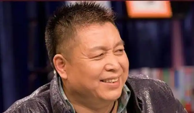 遭9.8亿富婆倒追,让小香玉含泪感谢,其貌不扬的王为念有多牛?