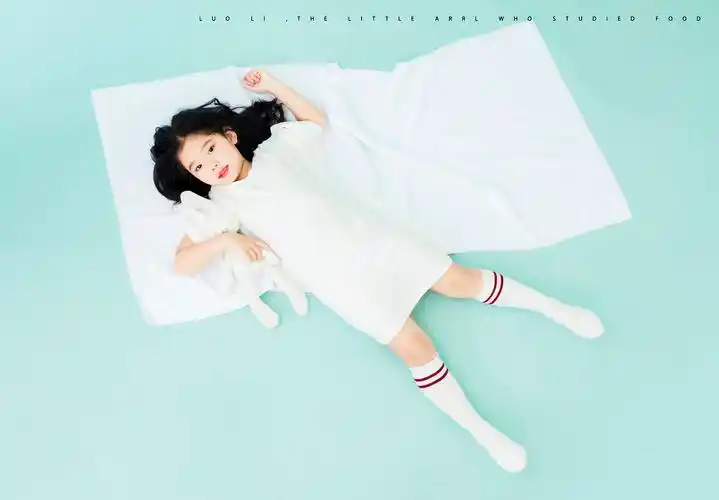 余温丶的儿童摄影作品《可爱清新系小姑娘》