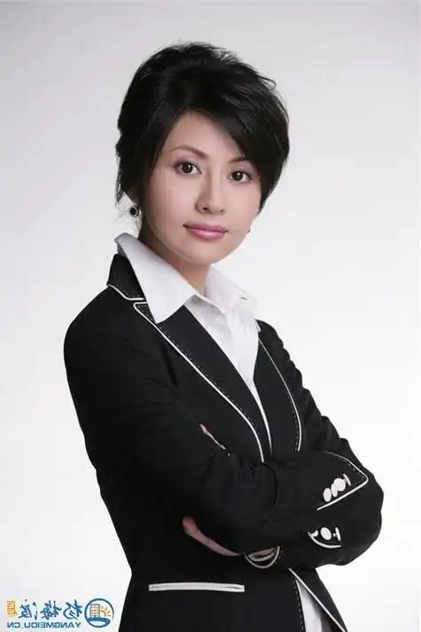 央视女主持人周瑛锋 央视女主播周瑛锋炒股续: 报料人谭飞称要道歉