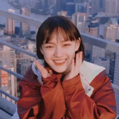 集美们～有没有大笑的女孩子的头像,很开心那种