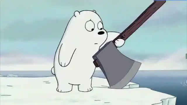 咱们裸熊这就是小白熊喜欢抱着斧头睡的原因吧真相令人感动