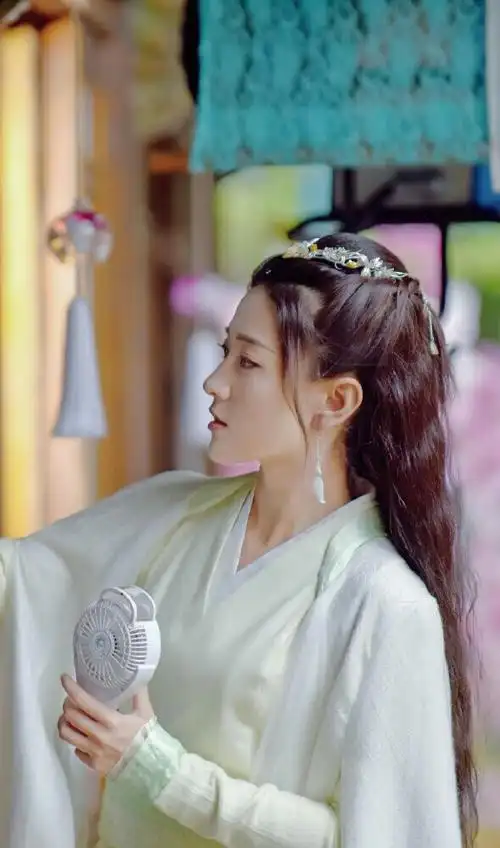 绝代双骄 苏樱 梁洁