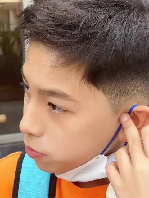 新发型 你们爱了吗71#宝藏男孩##初中生#混血兄弟yyay的微博视频