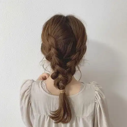 【2021造型】5个简单特别的马尾编发造型!减龄,显瘦,气质up!