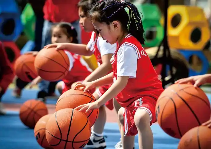 桐创体育篮球培训班火爆招生中