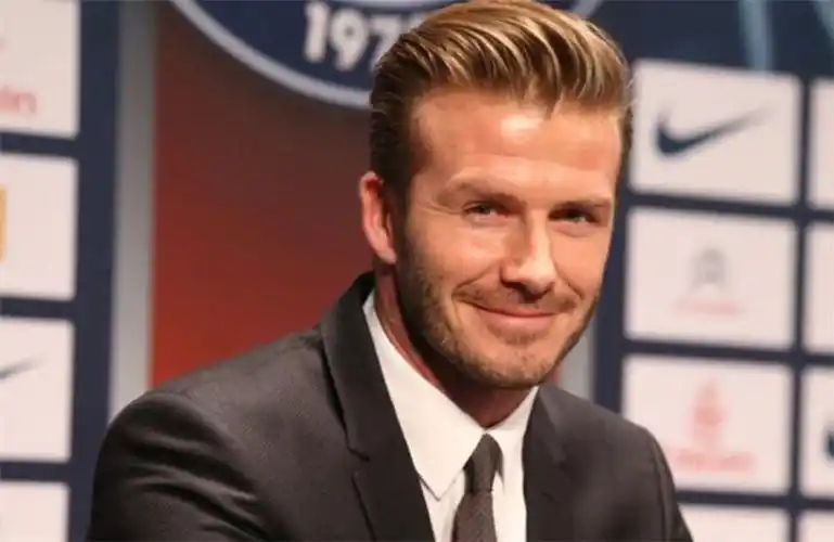 贝克汉姆21岁儿子结婚成功迎娶白富美门当户对