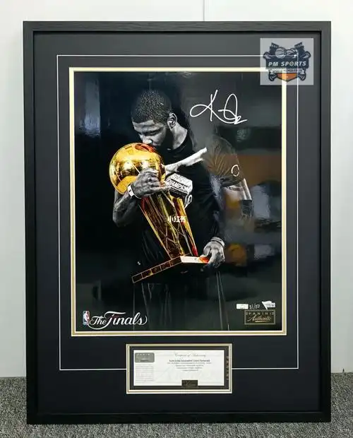 骑士夺冠欧文签名照