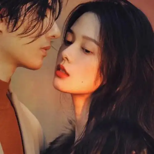 看一眼就忘不掉的情侣头像一男一女情头绝美图片