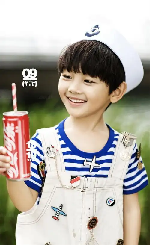 蓝鲸儿童摄影|儿童写真拍摄