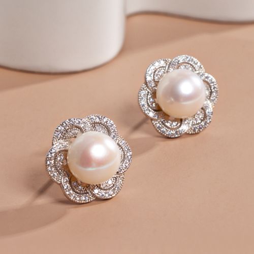 小香风大牌双c强光天然大珍珠耳钉欧美高级感山茶花耳环纯银耳饰