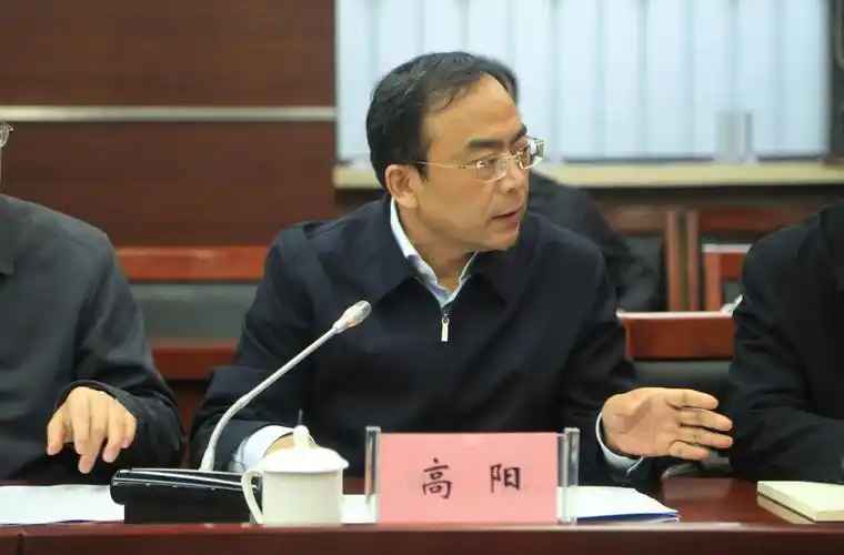 副省长方光华到陕西理工大学调研并作宣讲报告