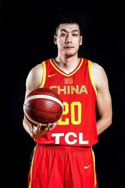 恭喜!广东"领袖"任骏飞回归国家队,他能进入最后大名单吗