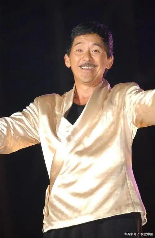 香港乐坛常青树林子祥