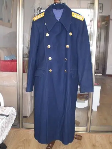 一件87海军尉官大衣欣赏