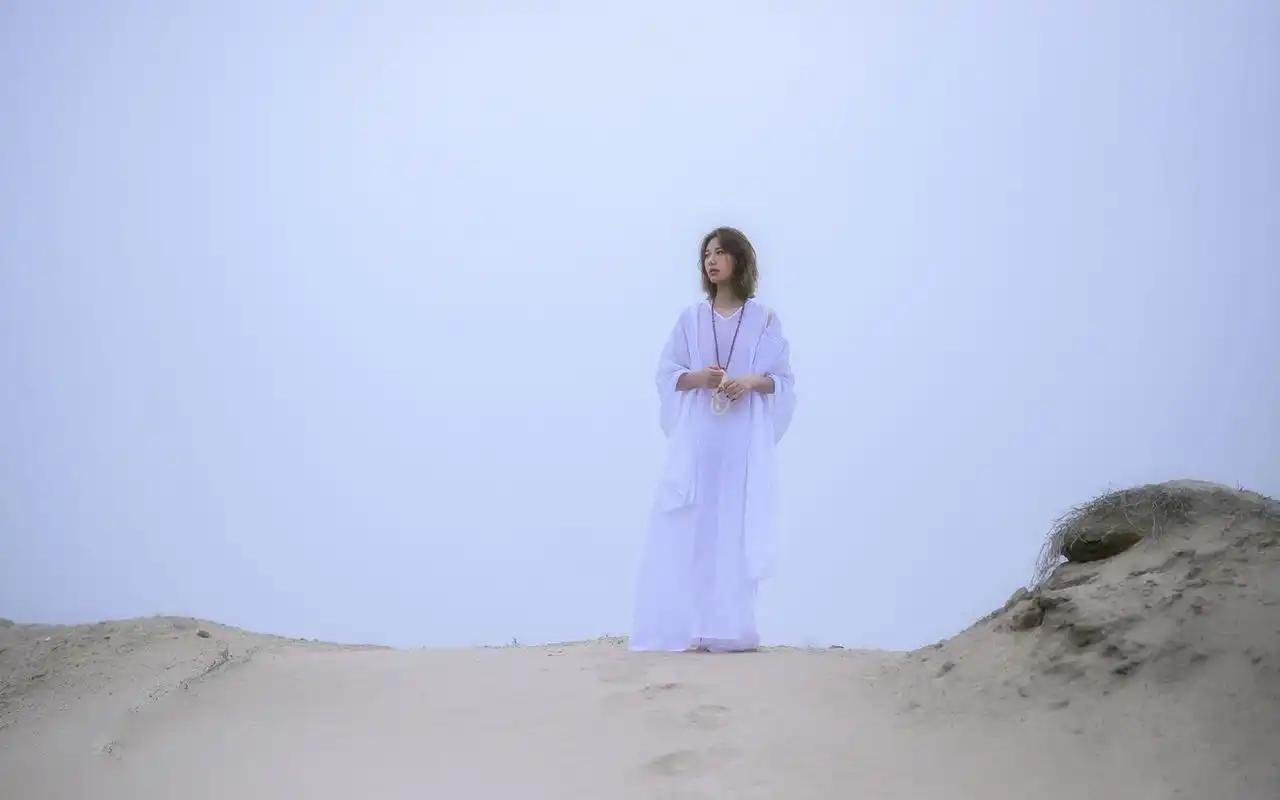 文静佛系美女唯美高清桌面壁纸高清大图预览1920x1200_美女壁纸下载_