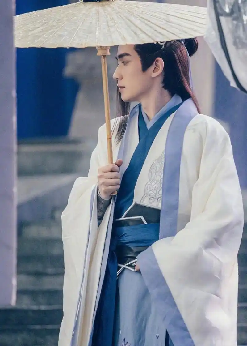 来康康古装长发美男:罗云熙,朱一龙,王一博,杨洋! 你喜欢哪款?