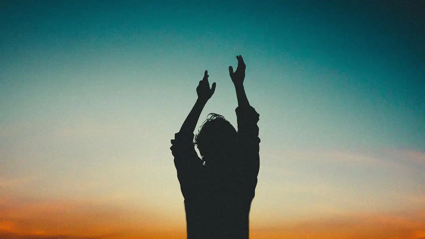 孤独背影唯美高清图片桌面壁纸