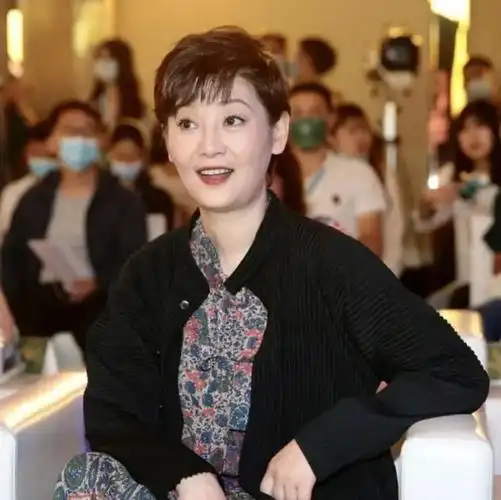 出人意料国家一级演员徐帆就给老演员上了一课