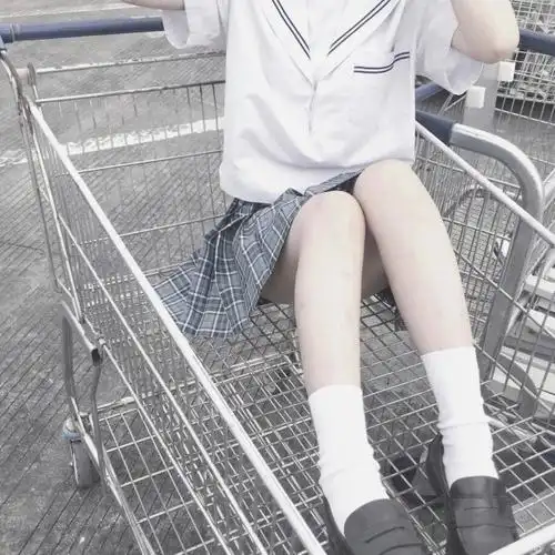 我清楚的记得你的眼10后女生头像