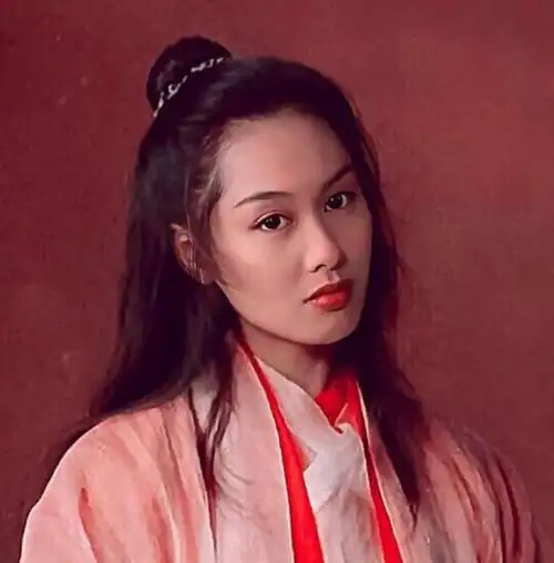 回顾紫霞仙子朱茵的爱恨情仇有过伤有过痛最终等来意中人