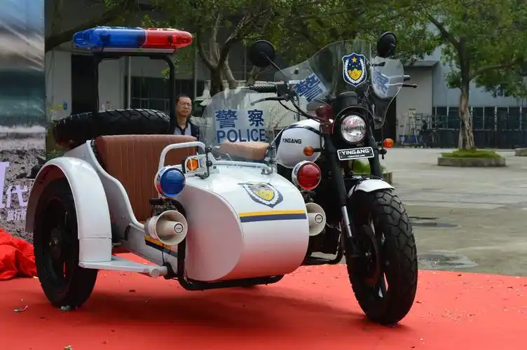 银钢边三轮 悍路者二代 正式上市 售价32,800元