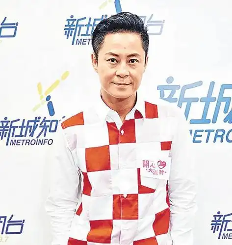 蔡一杰称曾有交往18年的女友 后因这个问题分开