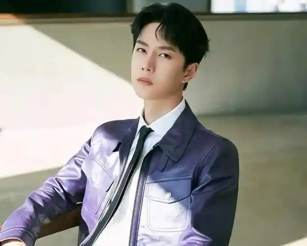 路温评价王一博,电影感的反义词,在人身攻击的边缘蹦迪_腾讯新闻