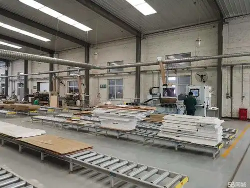 五险包住家具厂诚聘普工