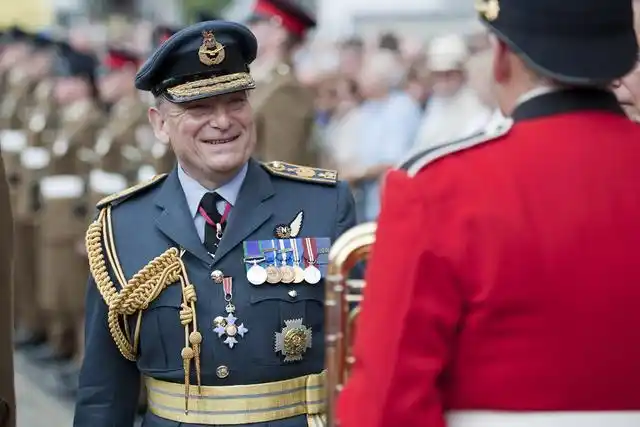 英国老将军,当上北约盟军副司令,总司令必须由美国人担任_网易订阅