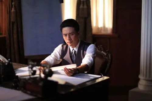 新浪娱乐讯 长篇史诗历史电视剧《大汉口》刚刚结束在北京,湖北两