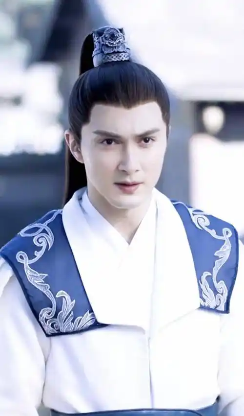 原创帝君高伟光29岁毕业被称中戏之耻今遇杨幂逆袭翻盘