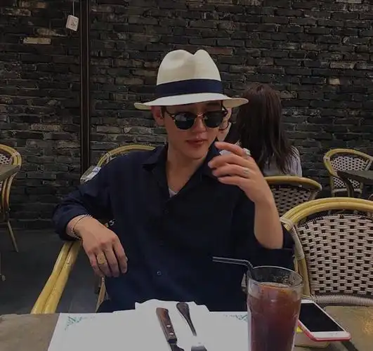 喜欢收藏大叔男头