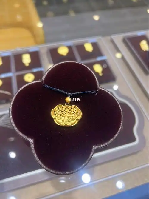 老凤祥一古法吊坠