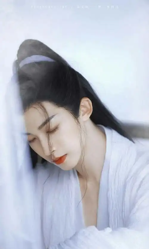 大家有没有刘宇的美图啊,给我发点? - 知乎