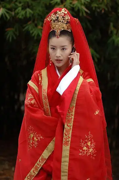 jessica的相册-凤冠霞帔,古装剧里最美的新娘