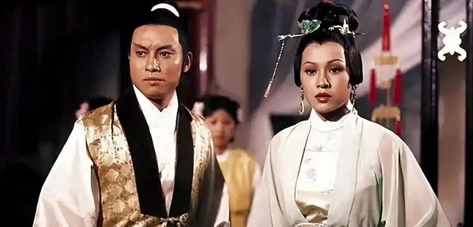 多情剑客无情剑狄龙和尔冬升的剑术对决演绎武侠江湖