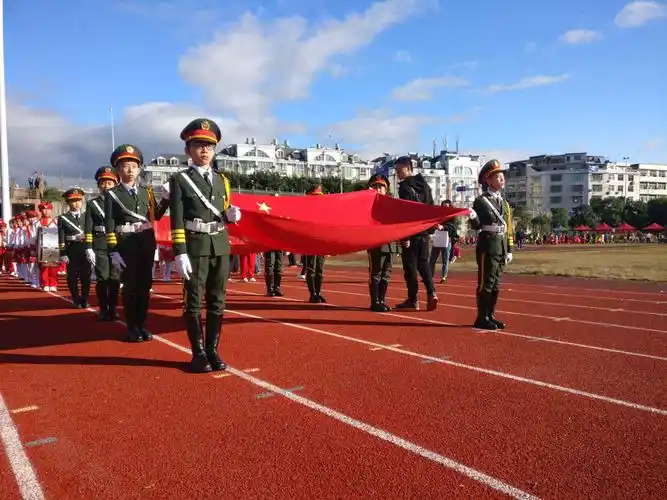 福安师范附小国旗护卫队期待你的加入!